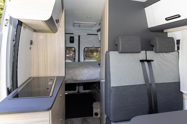 Najem avtodoma Adria V-Series V60 SP