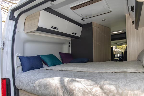 Najem avtodoma Adria V-Series V60 SP