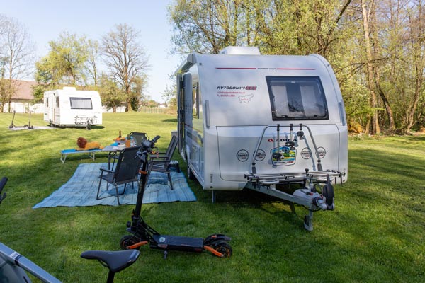 Najem počitniške prikolice Adria Altea 402 PH