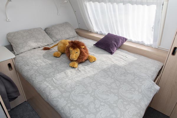 Najem počitniške prikolice Adria Aviva 563 PT
