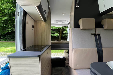 Najem avtodoma Adria V-Series V65 SL