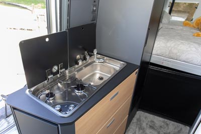 Najem avtodoma Adria Twin Sports 640 SGX Tent Top