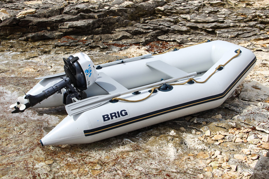 Gumenjak Brig Dingo 300